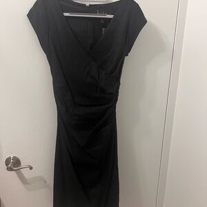 Nicole Miller size 6 NWT black dress